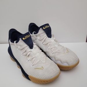 Nike LEBRON XVI LOW men sneakers size 7.5